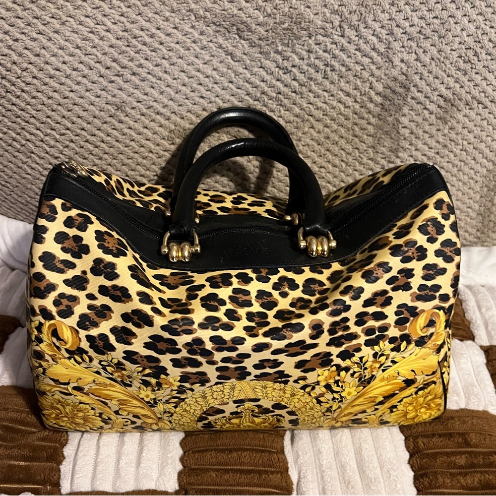 Gianni Versace Vintage Baroque Boston Bag GUC!